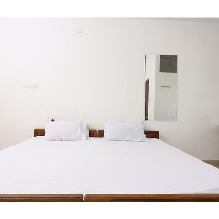 SPOT ON 45361 Ar Square Thrissur Exterior foto
