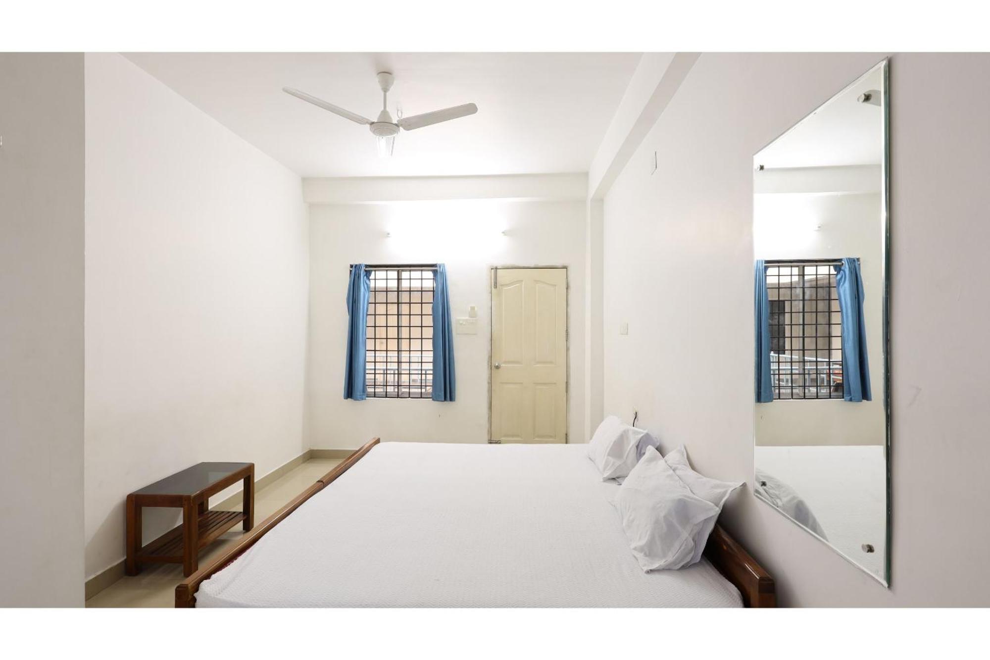 SPOT ON 45361 Ar Square Thrissur Exterior foto